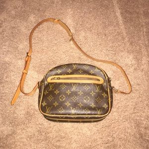 Louis Vuitton Senlis Monogram crossbody (vintage)